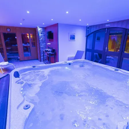 Alpazur Val Cenis Hotel 3*