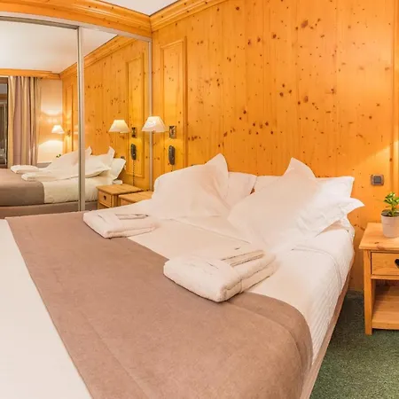 Alpazur Val Cenis 3*