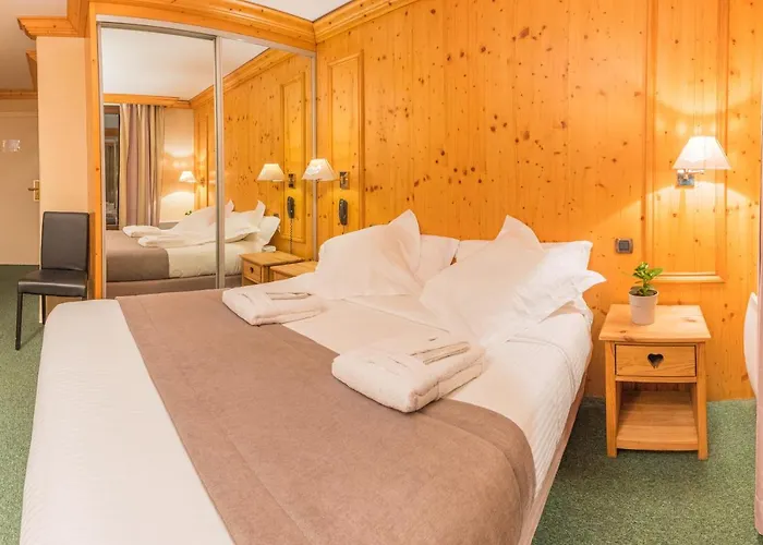 Alpazur Val Cenis 3*